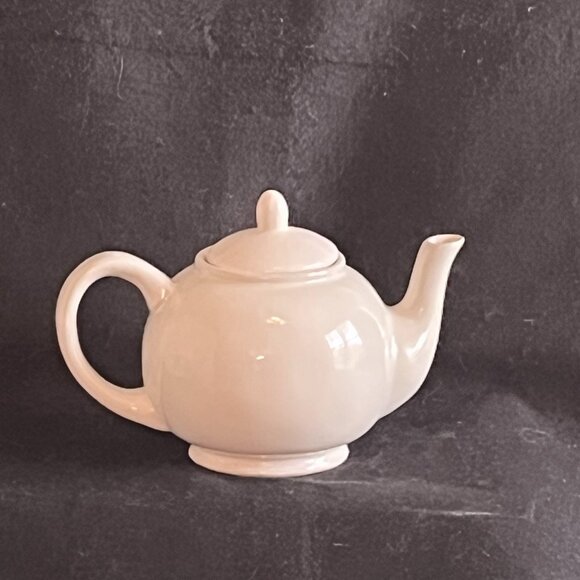 Rae Dunn ‘Steep’ Tea Pot - Picture 2 of 7